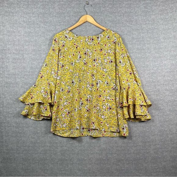 Cato Est 1946 Womens Multicolored Layered‎ Bell Sleeve Floral Blouse Size 14/16W - Picture 1 of 10